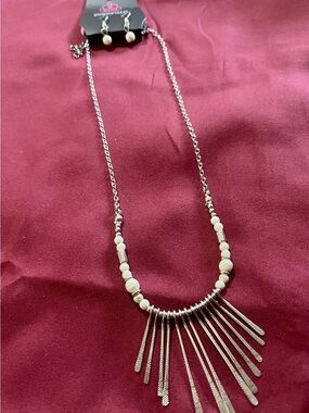 paparazzi Silver & Cream Fringe Drop Necklace